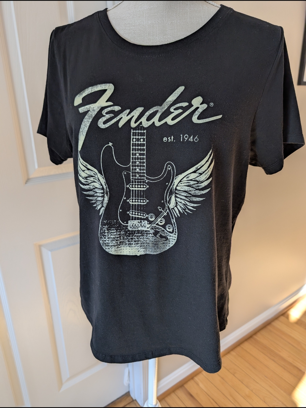 Fender Black Graphic Guitar Tee